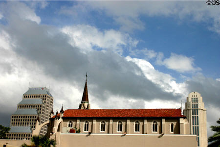 Bank of America, St. Lukes & federal court buildings. Orlando, FL.