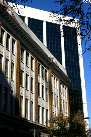 Dickson-Ives Building (1920-4) (2 South Orange Ave.) & Wachovia Tower. Orlando, FL.