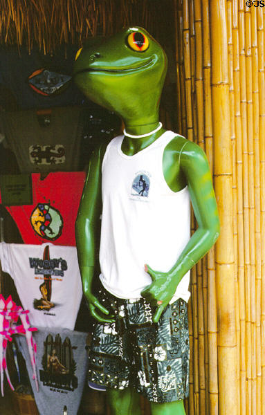 Gecko statue models clothing at Whalers Village. Maui, HI.