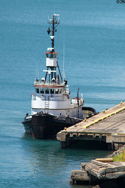 Tug boat Capt. Les Easom in Honolulu harbor. Honolulu, HI.