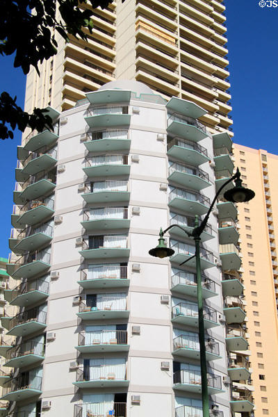 Waikiki Circle Hotel (1962) (13 floors) (2464 Kalakaua Ave.). Waikiki, HI.