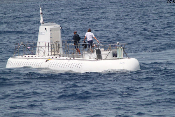 Atlantis X submarine. Waikiki, HI.