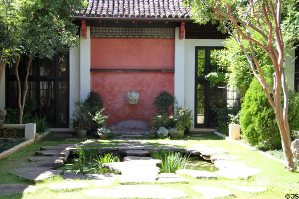 Chinese courtyard of Honolulu Academy of Arts. Honolulu, HI.