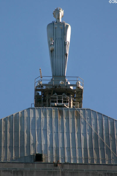 Ceres statue by John Henry Bradley Storrs atop Chicago Board of Trade. Chicago, IL.