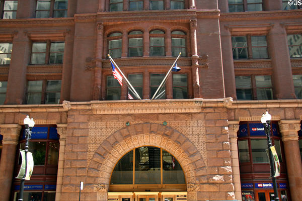 Rookery Building facade where Burham & Root used combination of masonry walls & iron frame. Chicago, IL.