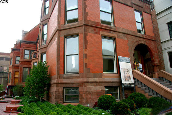 Marshall Field Jr. Mansion (1867 & 1902) (1919 South Prairie Ave.). Chicago, IL. Architect: D.H. Burnham & Co..