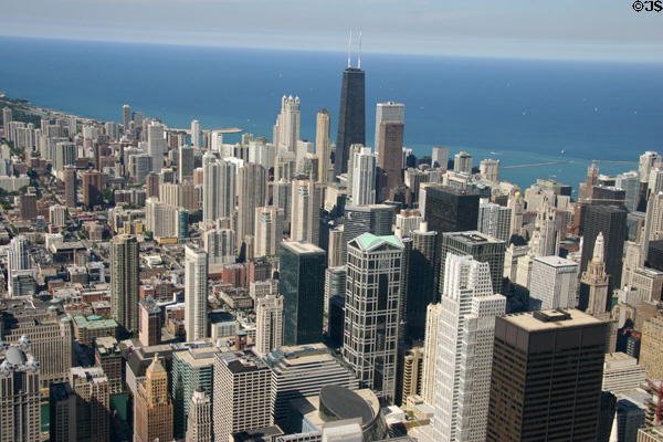 Chicago skyline along North Michigan Avenue plus Lake Michigan northward from Sears Tower. Chicago, IL.
