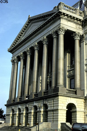 Illinois State Capitol portico. Springfield, IL.