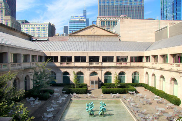 Courtyard cafe at Art Institute of Chicago. Chicago, IL.