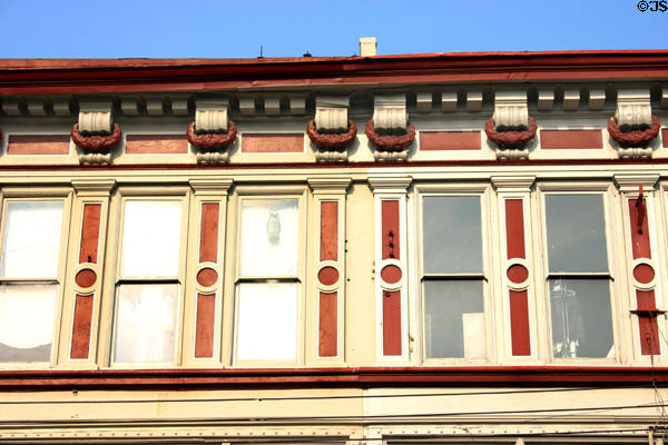 Commercial building (525-7 Madison). Covington, KY.