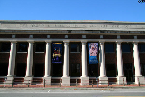 Louisiana Art & Science Museum in former Yazoo & Mississippi Valley Railroad Co. Station (1925) (100 S. River St.). Baton Rouge, LA. On National Register.