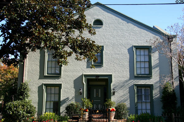 1451 2nd St. in Garden District. New Orleans, LA.