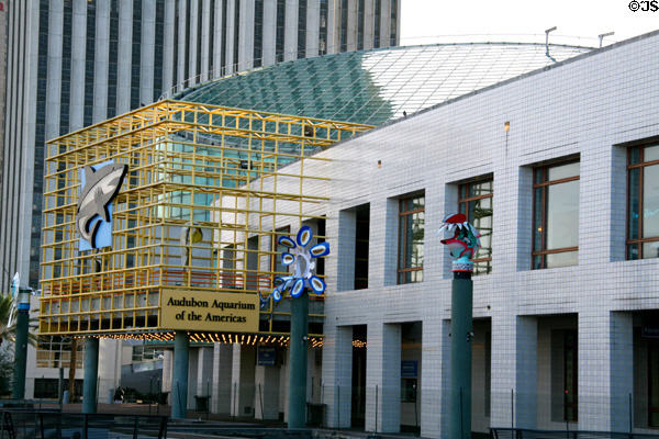 Aquarium of the Americas entrance. New Orleans, LA.