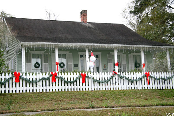 Printer's Cottage (c late 1700s) (on Royal St.). St. Francisville, LA.