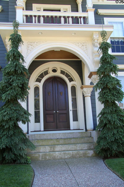 Entrance to Borden - Durfee House (1850). Fall River, MA.