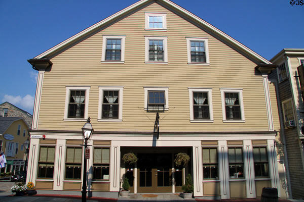 In-fill commercial building (N. Water St. at Center St.). New Bedford, MA.