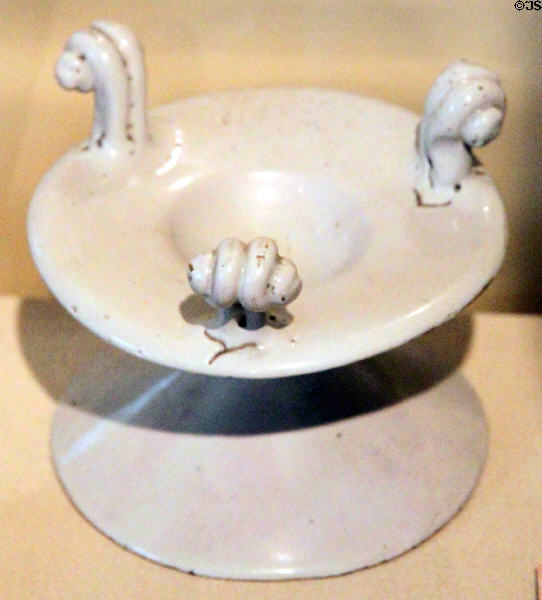 Samuel Fuller family earthenware salt cellar (1640-1700) at Pilgrim Hall Museum. Plymouth, MA.