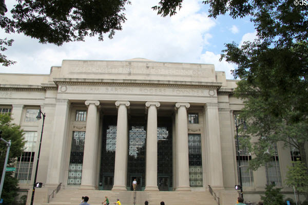 Rogers Building (7) (1939) (77 Massachusetts Ave.) School of Architecture at MIT. Cambridge, MA. Style: Beaux-arts. Architect: Bosworth & Carlson.