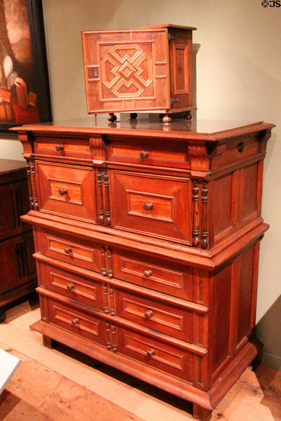 Case of boxes (c1660-99) atop chest of drawers (c1640-70) both by Ralph Mason & Henry Messenger of Boston, MA at Museum of Fine Arts. Boston, MA.