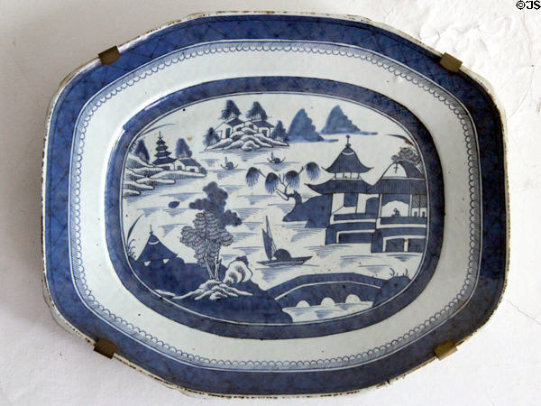 Blue & white Chinese inport platter at Rev. John Hale House. Beverly, MA.