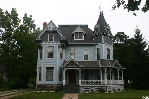Queen Anne house with diagonal corner (200 W. Pearl St.). Coldwater, MI. Style: Queen Anne.
