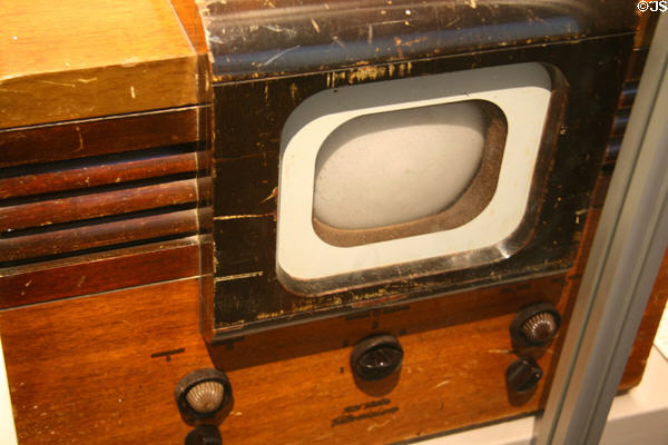 RCA TT-5 Television (1939) at Kalamazoo Valley Museum released for broadcast of Roosevelt's speech to open 1939 NY World's Fair. Kalamazoo, MI.