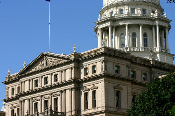 Facade of Michigan State Capitol. Lansing, MI.