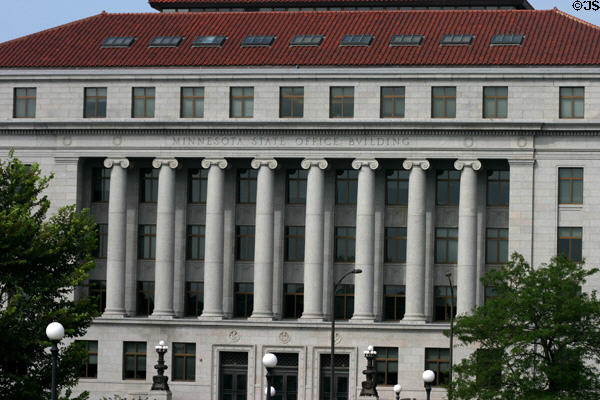 Minnesota State Office Building (1932) (6 floors) (100 Martin Luther King Blvd.) on Capitol grounds. St. Paul, MN. Architect: Clarence H. Johnston, Jr..