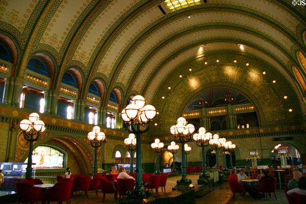Waiting hall of St. Louis Union Station. St Louis, MO.
