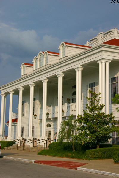 The Grand Palace performance theater (2700 Highway 76). Branson, MO.