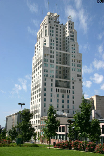 Oak Tower Building with indented light well. Kansas City, MO.