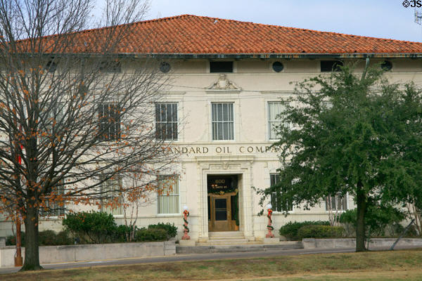 Standard Oil Company Building (600 E. Amite St.). Jackson, MS.