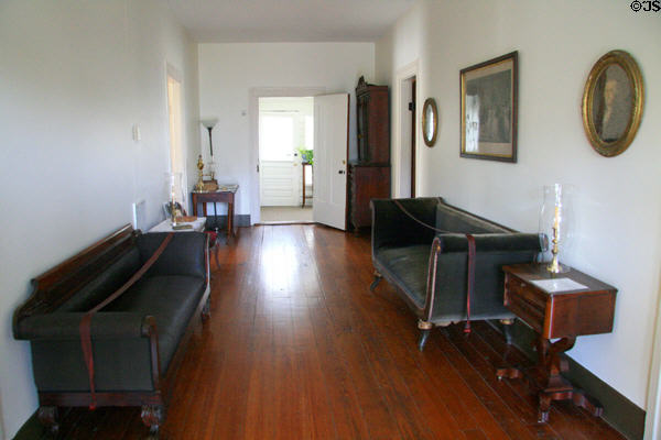 Entrance hall of Oaks House with horsehide couch from Abe Lincoln's law office. Jackson, MS.