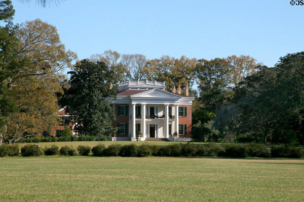 Melrose (1845) (1 Melrose at Montebello Parkway). Natchez, MS. On National Register.