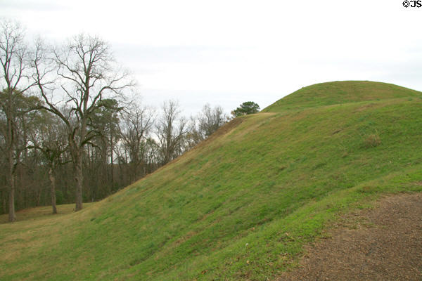 Emerald Mound once supported native temples, ceremonial structures & burial sites. Natchez, MS.