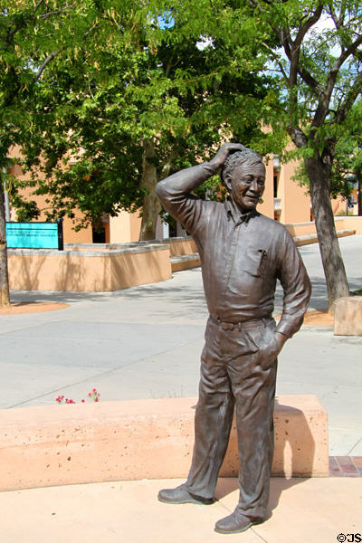 Puzzled man detail of Modern Art sculpture (2004) by Betty Sabo & Gary Beals at University of New Mexico. Albuquerque, NM.