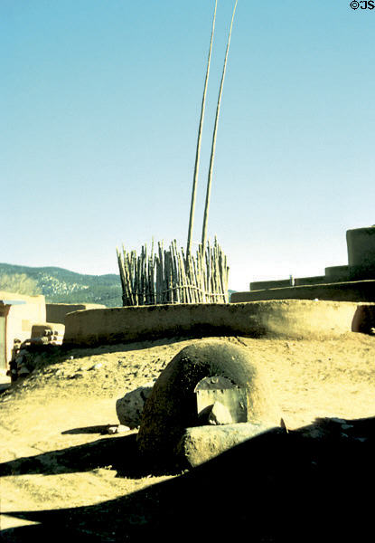 Native-American religious kiva at Taos pueblo. Taos, NM.