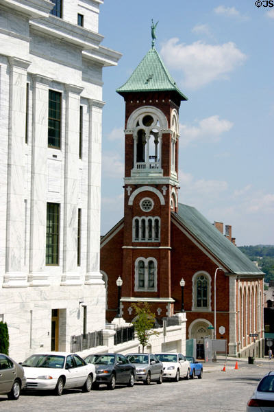 Italian-style St. Mary's Roman Catholic church (19thC) behind New York State Court of Appeals. Albany, NY. Architect: Charles C. Nichols & Frederick Brown. On National Register.