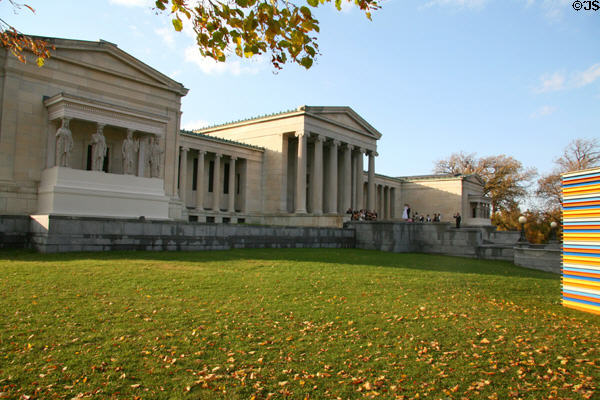 Front facade of Albright-Knox Art Gallery. Buffalo, NY.