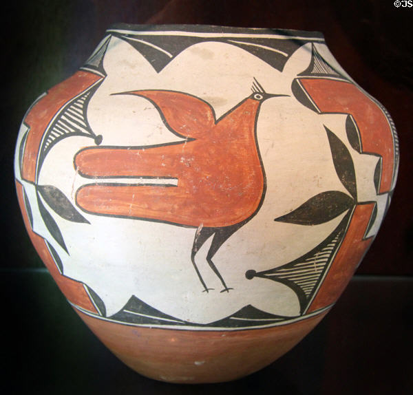 Zia ceramic vessel (c1940) at Rockwell Museum of Art. Corning, NY.
