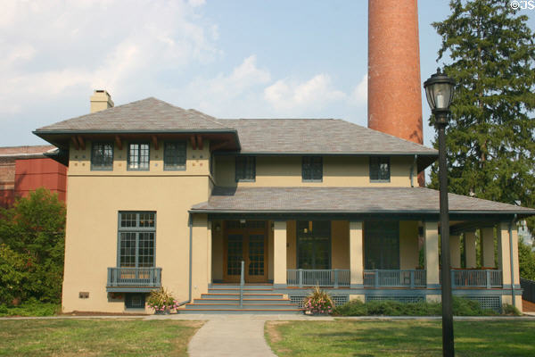 Kautz Admission House on Vassar campus. Poughkeepsie, NY. Style: Arts & Crafts.