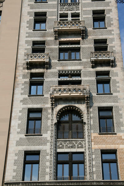 Facade of Decker Building on Union Square. New York, NY.
