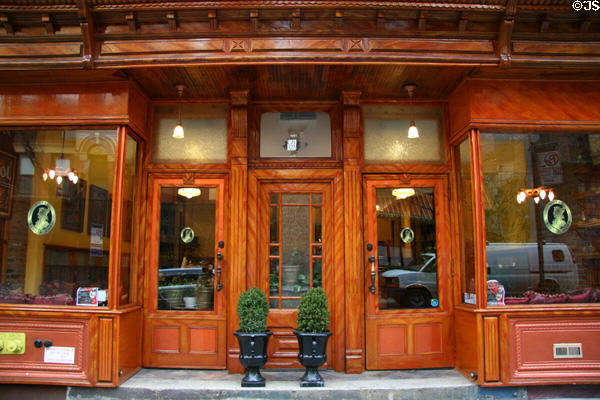 Hotel Blue Moon (100 Orchard St.). New York, NY.