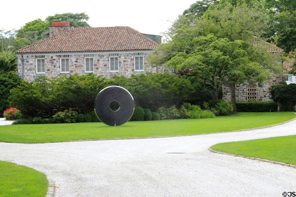 Sarah Diodati Gardiner House (1939) (Main St.). East Hampton, NY. Style: Spanish Romanesque.