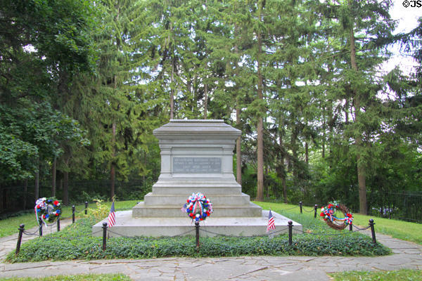 Tomb of Rutherford B. Hayes (1822-93) & wife Lucy Webb Hayes (1831-89) at Hayes Presidential Center. Fremont, OH.