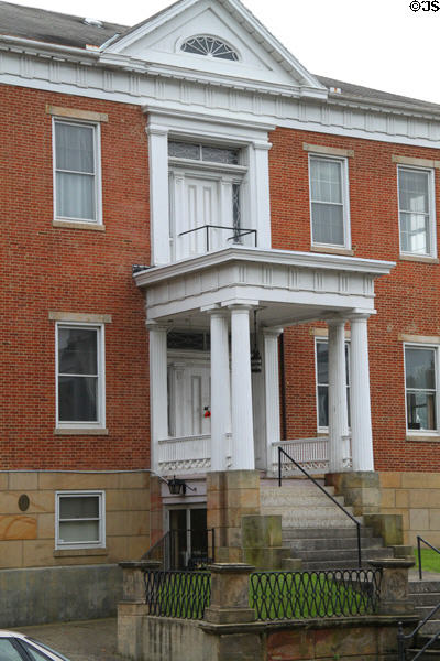 Isaiah Vorys house (Former American Legion) (154 E. Main St.). Lancaster, OH. Style: Federal. Architect: Daniel Sifford.