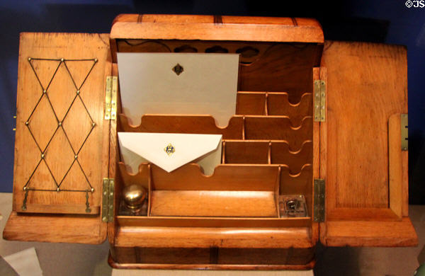 Lucretia Garfield's writing case at Garfield NHS. Mentor, OH.