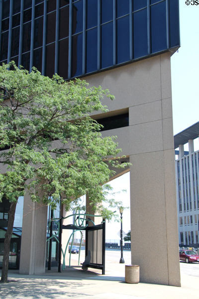 Ground floor details of Lausche State Office Building. Cleveland, OH.