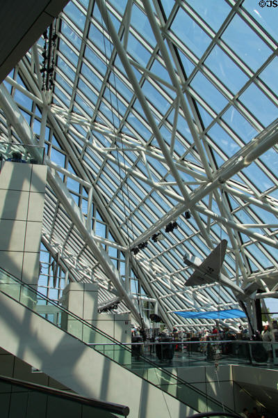 Structural detail in Rock & Roll Hall of Fame. Cleveland, OH.