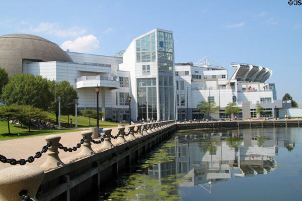 Great Lakes Science Center (1996) (601 Erieside Ave.). Cleveland, OH. Architect: E. Verner Johnson.